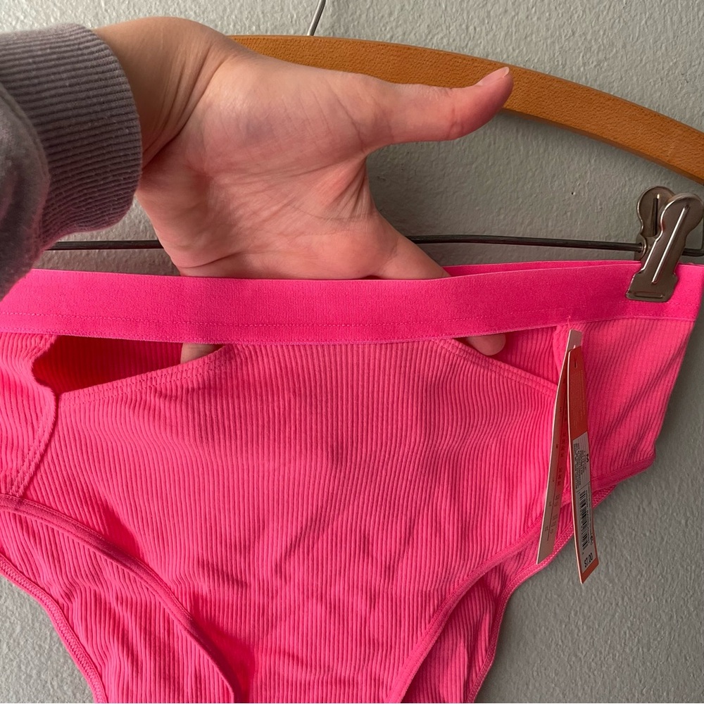 ♦️5/$15♦️Colsie | Neon Pink High-Waisted Rave Panty - Picture 3 of 5